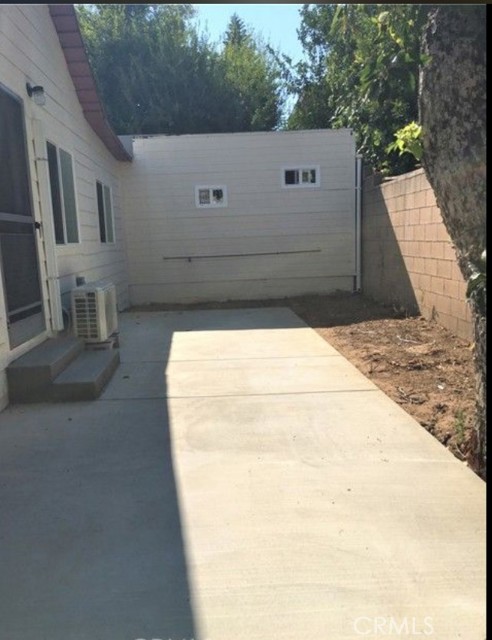 Detail Gallery Image 11 of 21 For 43 N Grand Oaks Ave, Pasadena,  CA 91107 - – Beds | – Baths