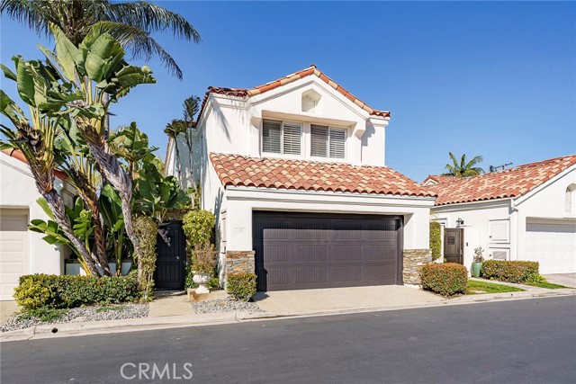 Detail Gallery Image 1 of 30 For 43 Shearwater Pl, Newport Beach,  CA 92660 - 3 Beds | 2/1 Baths