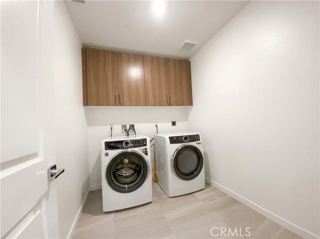 Image 10 of 27 For 103 Mustang  