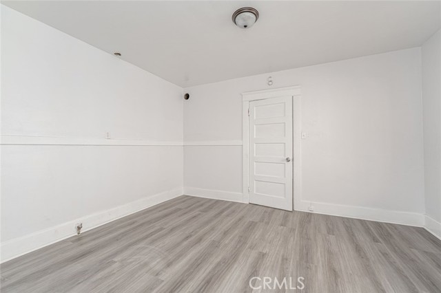 2677 Roseview Avenue, Los Angeles CA: https://media.crmls.org/medias/16f7751b-f1b6-49ab-a8c4-3d65729e39e4.jpg