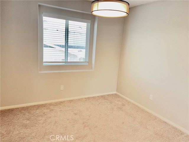 Detail Gallery Image 10 of 19 For 376 Aviator, Tustin,  CA 92782 - 3 Beds | 3/1 Baths