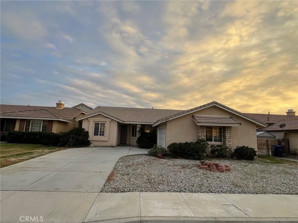 5844 Marseilles Drive, Palmdale, CA 93552