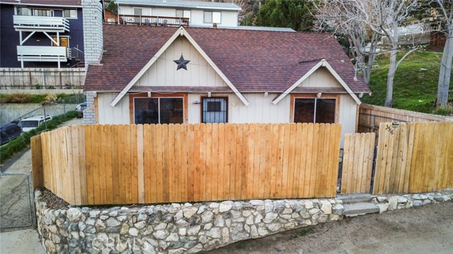 Detail Gallery Image 3 of 21 For 3516 Texas, Frazier Park,  CA 93225 - 2 Beds | 1 Baths