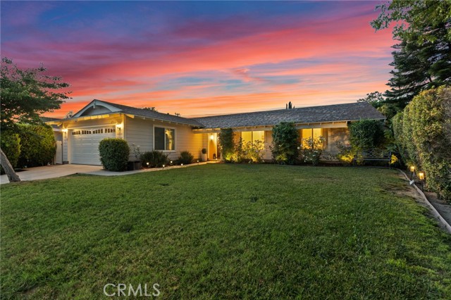 Detail Gallery Image 1 of 1 For 2353 Brentwood St, Simi Valley,  CA 93063 - 4 Beds | 2 Baths