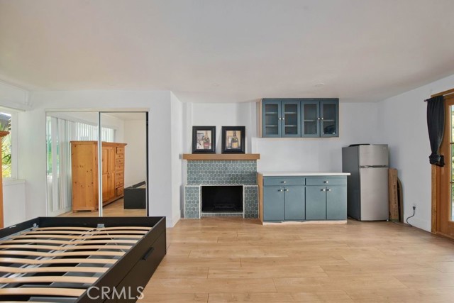 Detail Gallery Image 26 of 49 For 2057 Woodglen St, Simi Valley,  CA 93065 - 4 Beds | 2/1 Baths