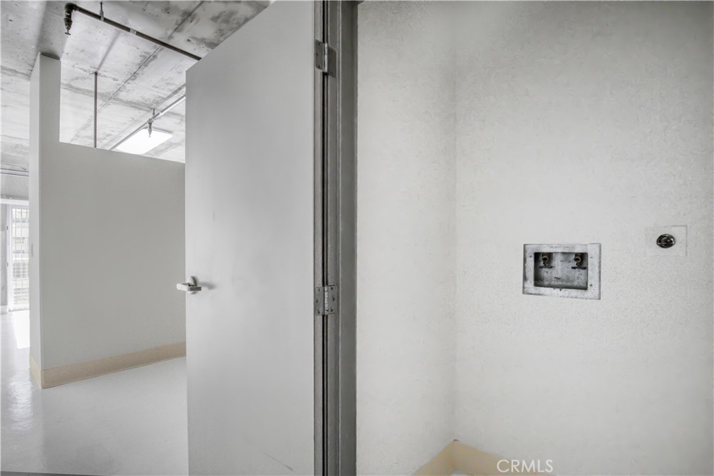 MLS #SR25256812 image #6