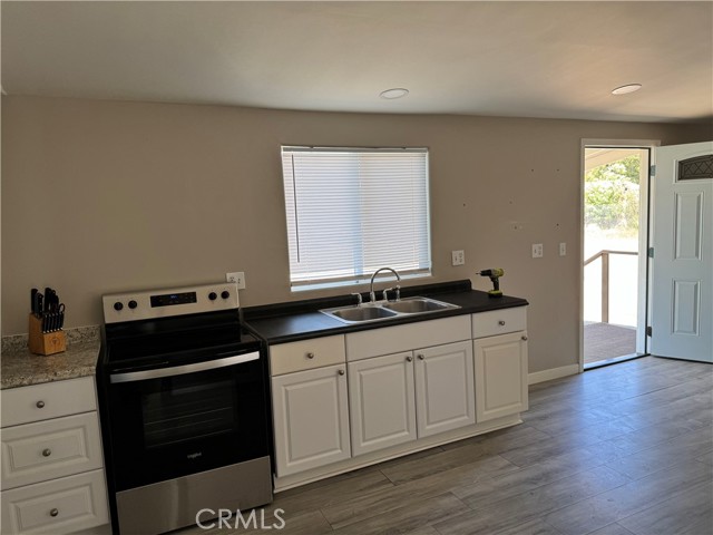 26279 Monroe Avenue, Murrieta CA: https://media.crmls.org/medias/16fd5c24-0621-4ba2-8980-f20019522d47.jpg