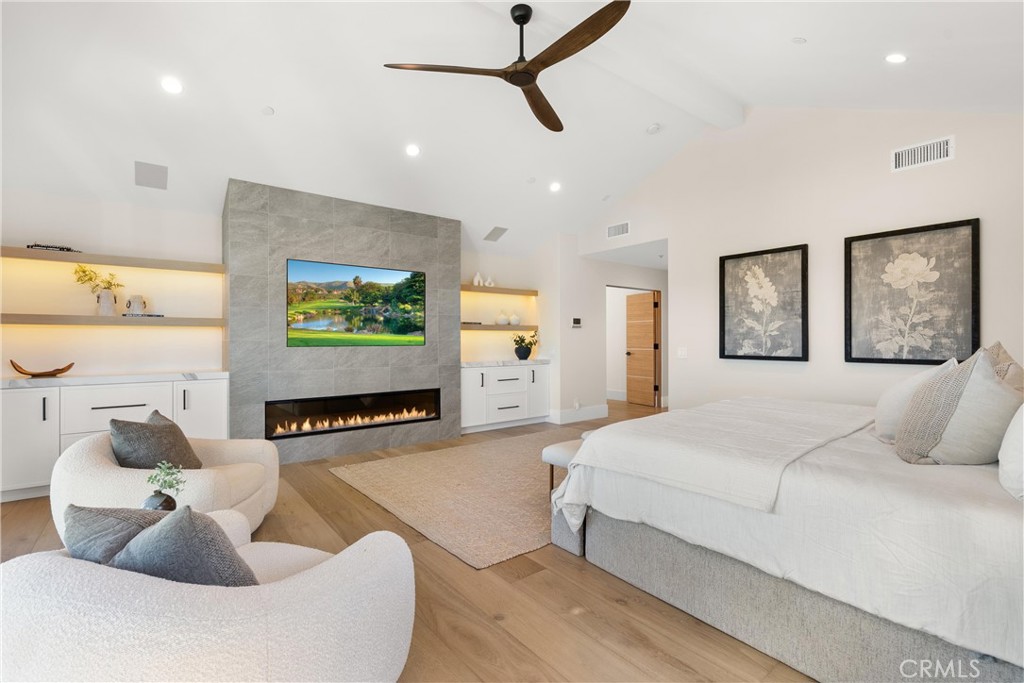 MLS #OC25251950 image #37