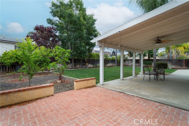 33652 Shamrock Lane, Murrieta CA: https://media.crmls.org/medias/16fe1cdd-9255-47b8-a10e-b23868e3212a.jpg