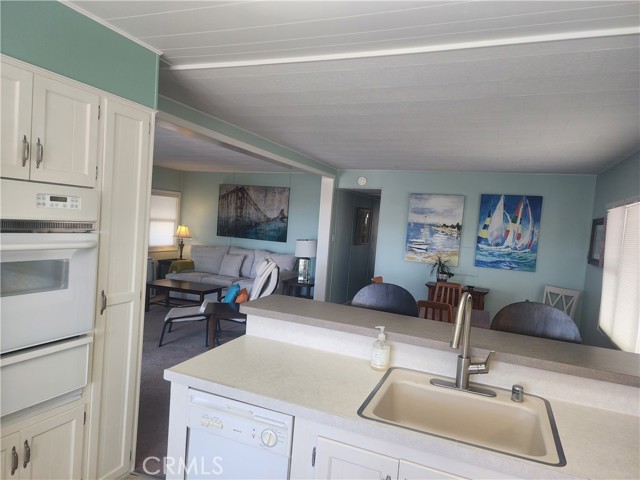 Detail Gallery Image 18 of 44 For 6245 E Marina View Drive #240,  Long Beach,  CA 90803 - 2 Beds | 2 Baths