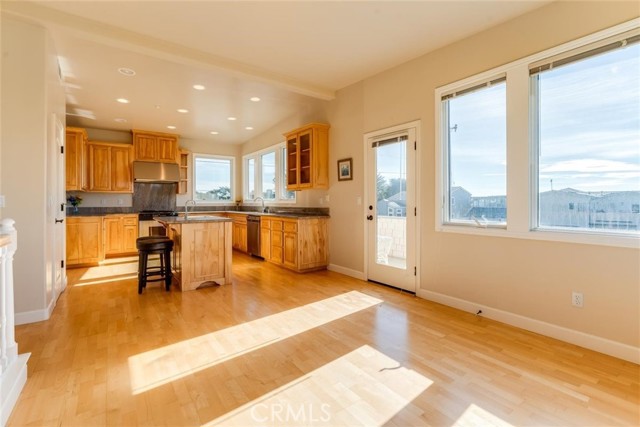 Detail Gallery Image 21 of 69 For 305 Ivar Street, Cambria,  CA 93428 - 3 Beds | 3/1 Baths