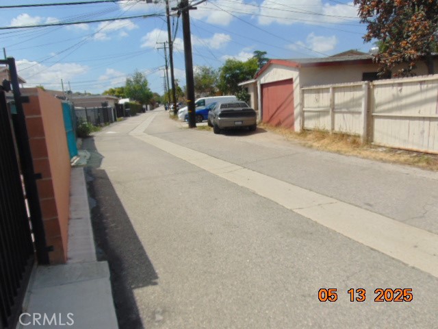 Image 12 of 24 For 20534 Pioneer Boulevard