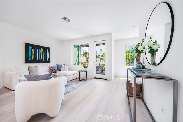 221 Steely, Irvine CA: https://media.crmls.org/medias/1700fa5c-3962-4f50-9678-f444bd1150bd.jpg