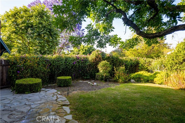 22654 Dolorosa Street, Woodland Hills CA: https://media.crmls.org/medias/17016fc3-9b34-4b8e-b263-de90e6efef6f.jpg