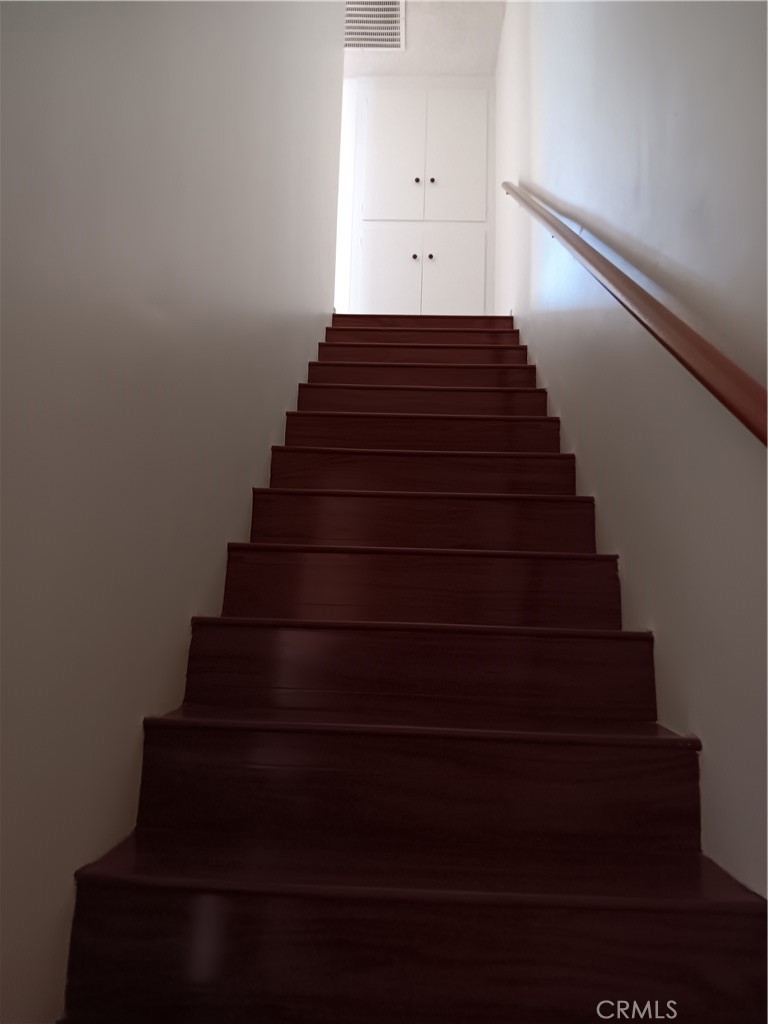 https://media.crmls.org/medias/17020a11-5c39-4b42-baaf-81ef008e585c.jpg?preset=X-Large