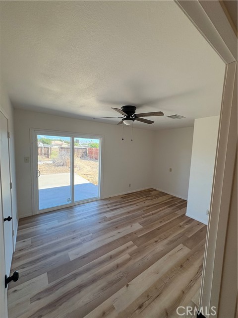 Detail Gallery Image 23 of 25 For 14311 Mandan Rd, Apple Valley,  CA 92307 - 3 Beds | 2/1 Baths