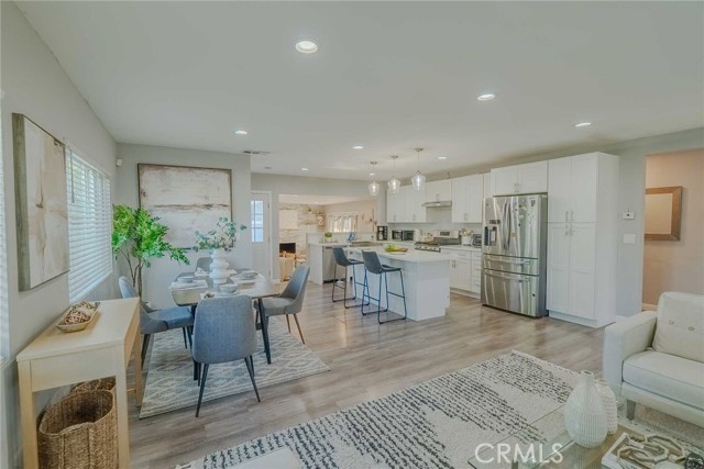 Detail Gallery Image 5 of 21 For 7080 Schroll St, Lakewood,  CA 90713 - 3 Beds | 2 Baths