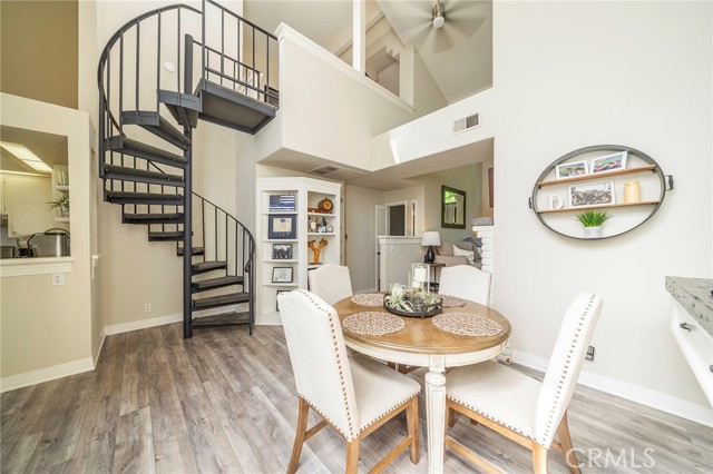 17202 Corbina Lane, Huntington Beach CA: https://media.crmls.org/medias/17031023-50b8-4221-b0ec-caed3a3a2af1.jpg