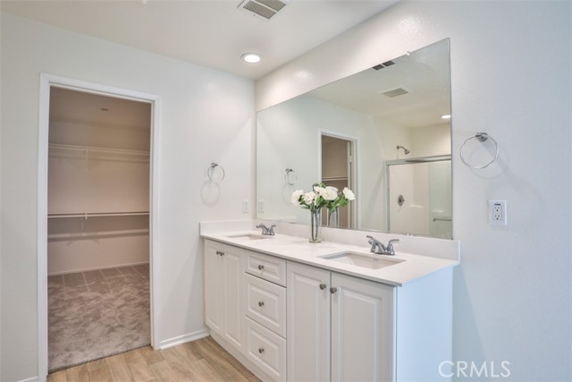 Detail Gallery Image 18 of 33 For 6614 Ardmore Ct, Palmdale,  CA 93552 - 4 Beds | 3 Baths