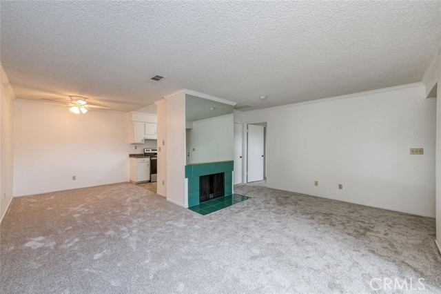 Detail Gallery Image 10 of 42 For 4504 N Valentine Ave #132,  Fresno,  CA 93722 - 1 Beds | 1 Baths