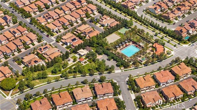 Detail Gallery Image 49 of 55 For 100 Henderson, Irvine,  CA 92620 - 4 Beds | 4/1 Baths