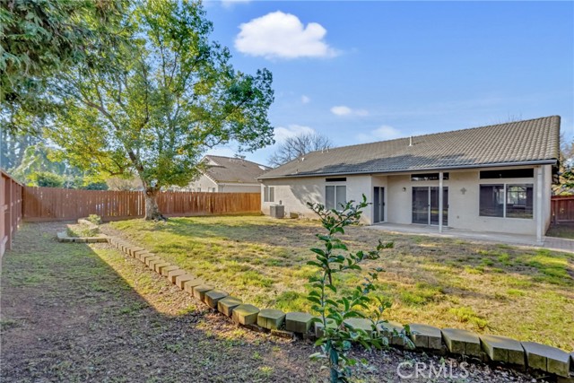 Detail Gallery Image 24 of 28 For 8590 N Sierra Vista, Fresno,  CA 93720 - 3 Beds | 2/1 Baths