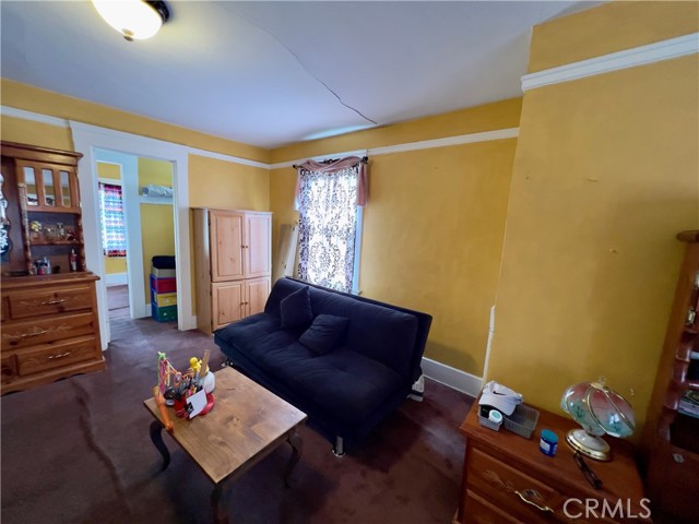 1830 Roosevelt Avenue, Los Angeles, California 90006, 3 Bedrooms Bedrooms, ,1 BathroomBathrooms,Single Family Residence,For Sale,Roosevelt,DW24113842