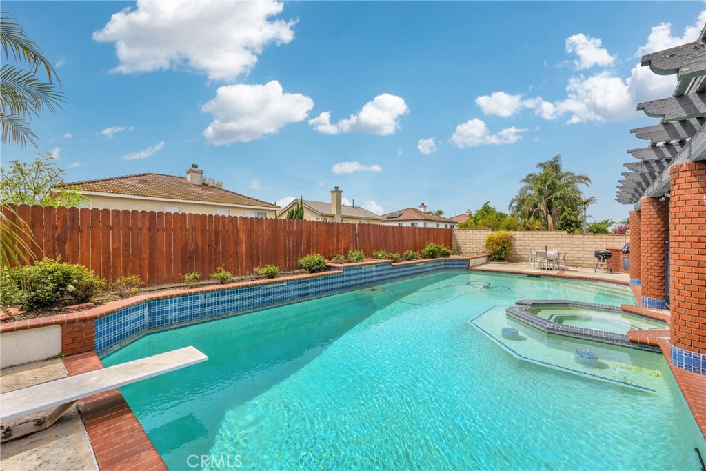 MLS #WS25153585 img 50