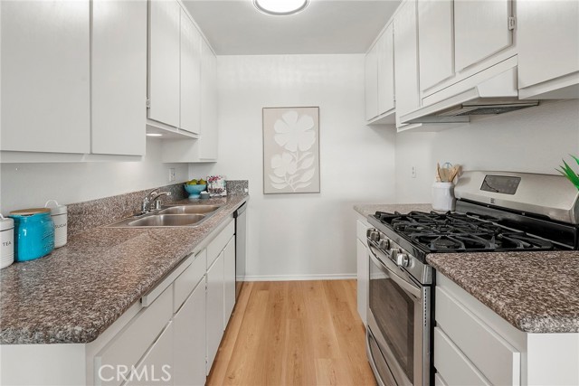 1600 Ardmore Avenue, Hermosa Beach, California 90254, 2 Bedrooms Bedrooms, 0 ,2 BathroomsBathrooms,Residential,For Sale,Ardmore,0,PV26133694
