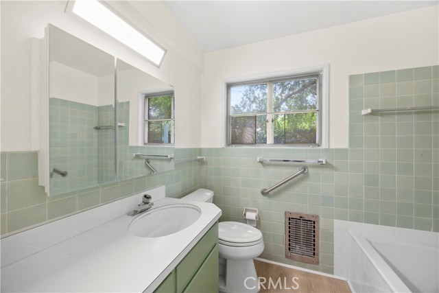 5188 VIllage Green, Los Angeles CA: https://media.crmls.org/medias/17071efd-5260-435b-b0bd-fd88b27222fa.jpg
