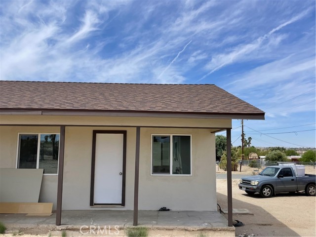 Detail Gallery Image 4 of 19 For 6663 Sage Ave, Twentynine Palms,  CA 92277 - 4 Beds | 3 Baths