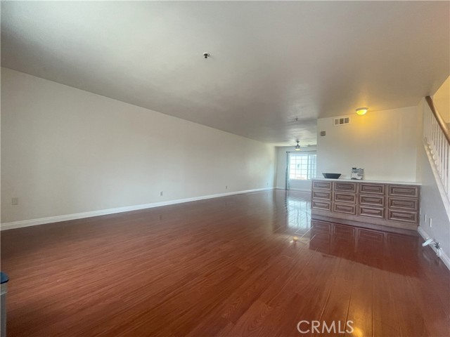 Detail Gallery Image 3 of 36 For 119 N Alhambra Ave #D,  Monterey Park,  CA 91755 - 3 Beds | 3 Baths