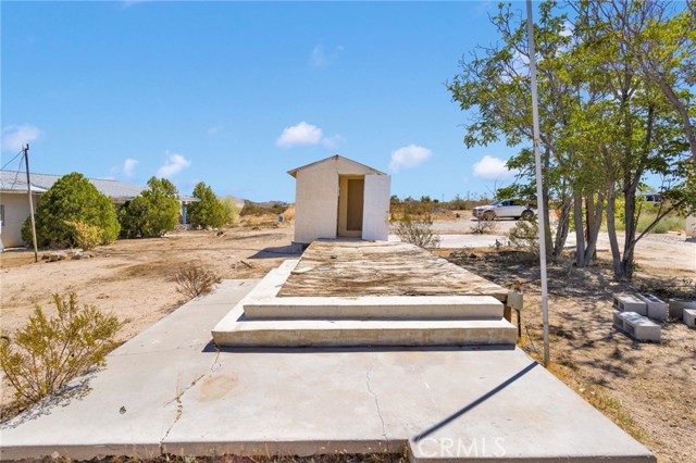 Detail Gallery Image 36 of 59 For 37531 E End Rd, Lucerne Valley,  CA 92356 - 2 Beds | 1 Baths