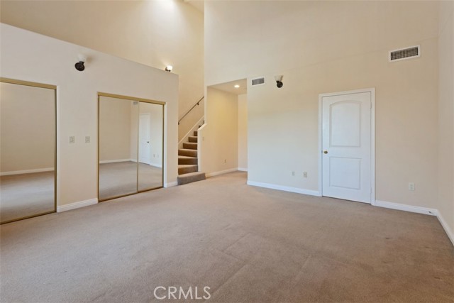 4212 Greenbush Avenue # 5, Sherman Oaks, California 91423, 4 Bedrooms Bedrooms, ,2 BathroomsBathrooms,Residential,For Sale,4212 Greenbush Avenue # 5,CRSR24055239