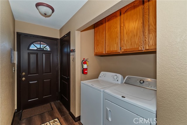 43850 Yosemite Drive, Big Bear Lake, CA 92315