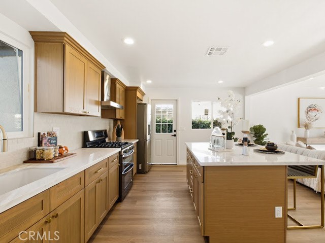 Detail Gallery Image 11 of 17 For 22730 Haynes, West Hills,  CA 91307 - 4 Beds | 2 Baths