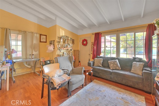 Detail Gallery Image 8 of 35 For 8651 Encinitas, Fontana,  CA 92335 - 2 Beds | 1 Baths