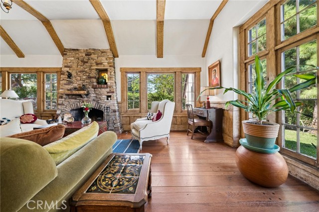 Detail Gallery Image 17 of 75 For 23021 8th St, Newhall,  CA 91321 - 2 Beds | 2 Baths