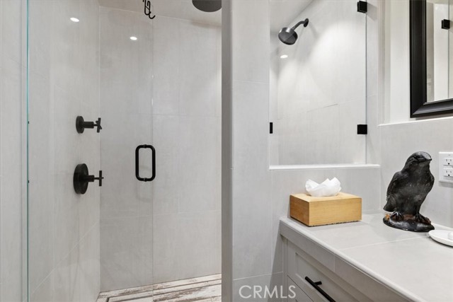 Image 59 of 70 For 2107 Sherwood Drive