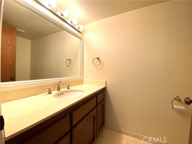 2623 Gates Avenue, Redondo Beach, California 90278, 3 Bedrooms Bedrooms, ,2 BathroomsBathrooms,Residential,Sold,Gates,SB22126121