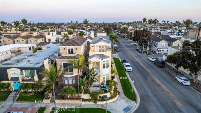 Detail Gallery Image 66 of 66 For 402 22nd St, Huntington Beach,  CA 92648 - 3 Beds | 3/1 Baths