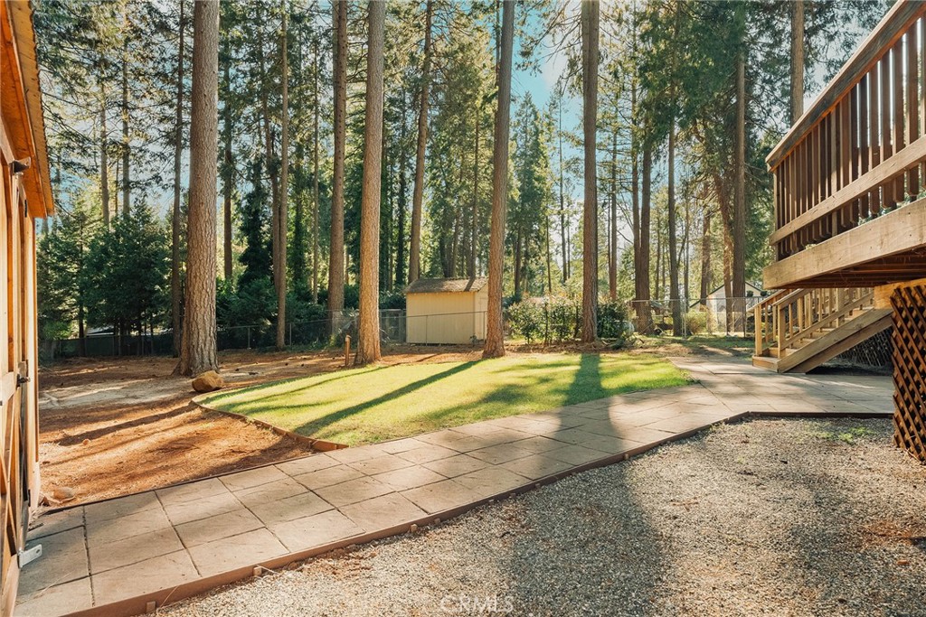 https://media.crmls.org/medias/170d99b7-b192-4baa-a402-af000f914a6c.jpg?preset=X-Large