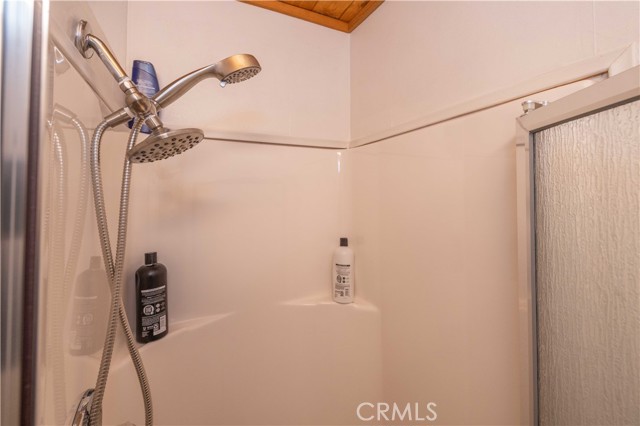 Detail Gallery Image 37 of 37 For 908 Canyon Rd, Fawnskin,  CA 92333 - 4 Beds | 2 Baths