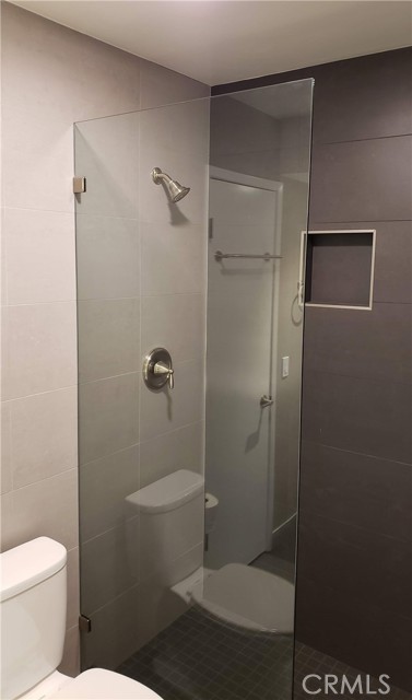 Detail Gallery Image 18 of 19 For 215 Lower Cliff Dr #D,  Laguna Beach,  CA 92651 - 1 Beds | 1 Baths