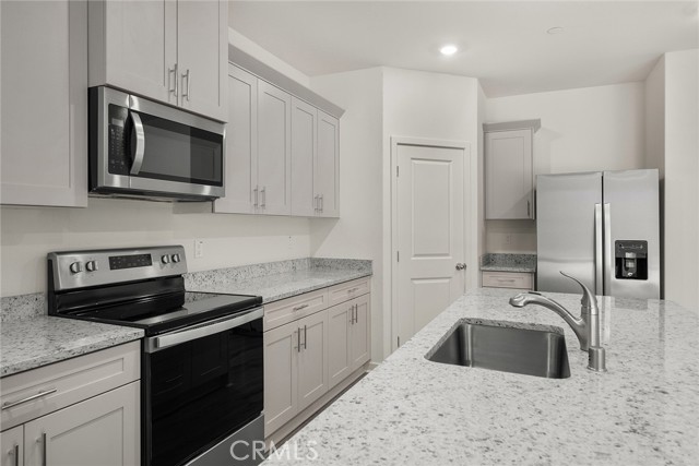 Image 5 of 14 For 3037 Shorthorn Drive