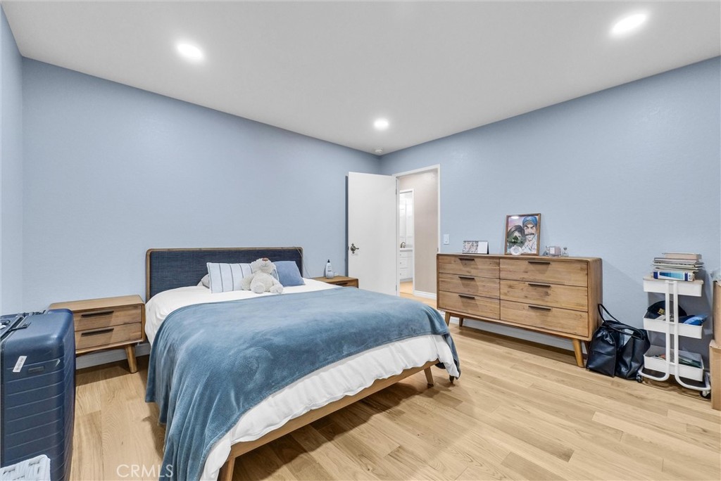 MLS #WS25164449 img 23