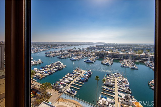Detail Gallery Image 31 of 42 For 4335 Ph35 Marina City Drive, Marina Del Rey,  CA 90292 - 2 Beds | 2/1 Baths