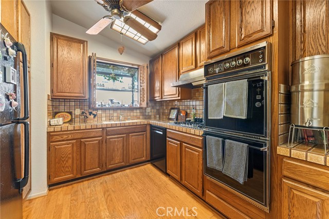 1908 E Walnut Creek Parkway, West Covina CA: https://media.crmls.org/medias/1713e7c6-2946-482a-acbb-e94de07d2c47.jpg