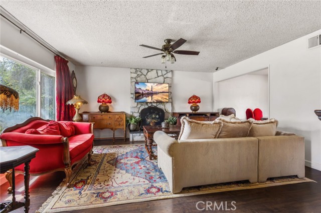 Detail Gallery Image 26 of 67 For 2367 Deerhorn Dr, Riverside,  CA 92506 - 4 Beds | 2/1 Baths