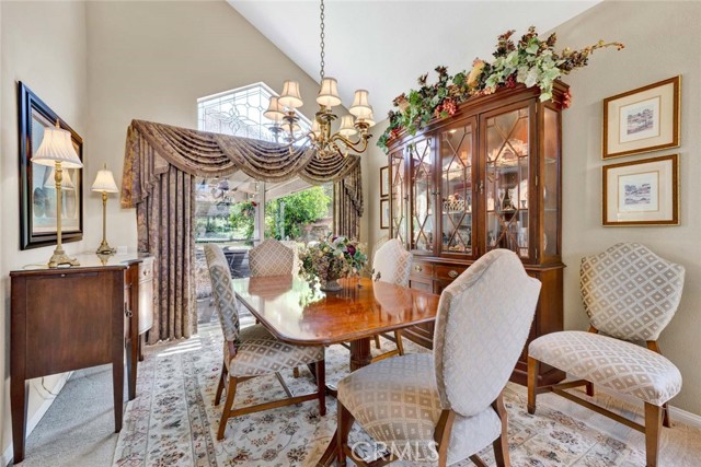 Detail Gallery Image 10 of 46 For 8102 E Sprucewood Ave, Orange,  CA 92869 - 4 Beds | 3 Baths